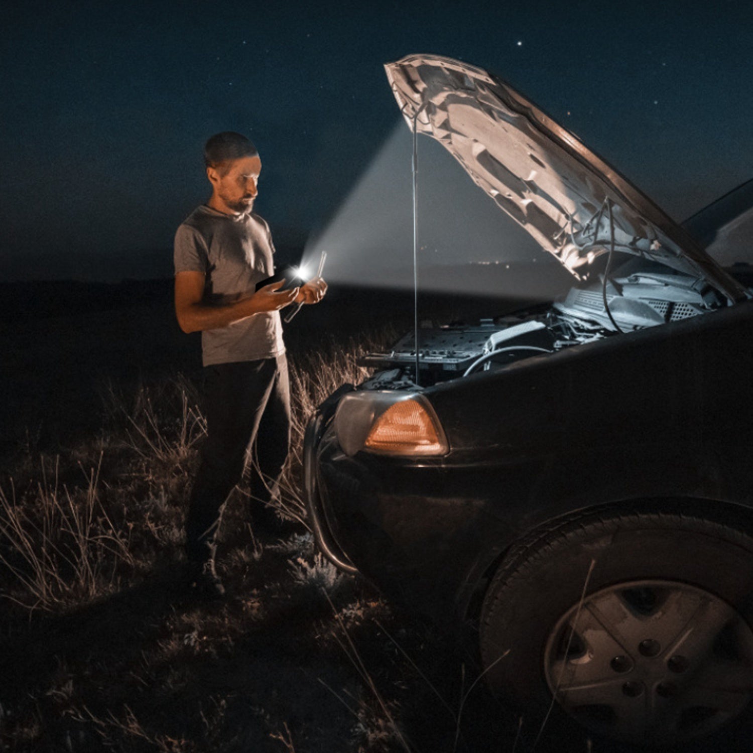 12V Car Jumper Starter 400A Peak 20000mAh Battery Charger Power Bank Portable Power Booster Battery With 3 Flashlight Modes